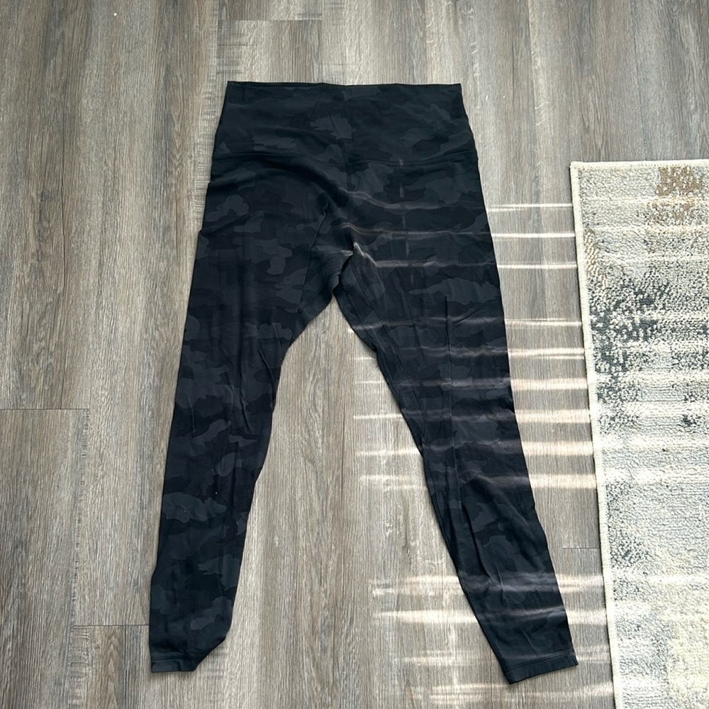 Super High rise Align legging - Picture 1 of 2